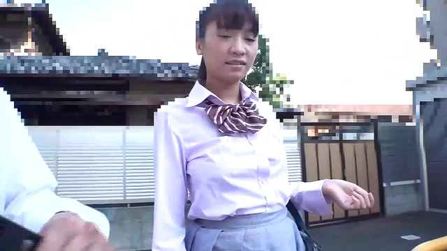 Driving Instructor Tempts Sweaty Schoolgirl During Summer Lesson For Approval