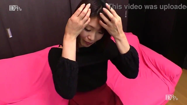 Nanami Aisaki's Alluring Pose Captures Desire & Raw Seduction Fantasies