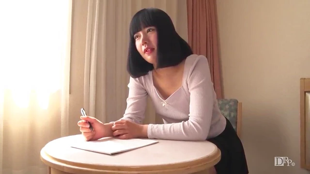 Sex Expert Yuka Aihara Teaches Her Crazy Techniques in Bed