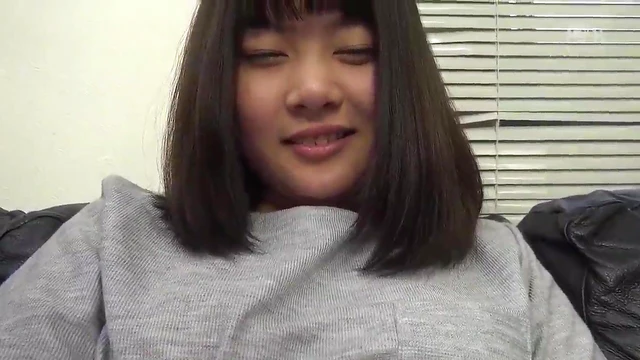 Toy-Loving Daughter Kamiki Fumai Gets Pleasured by Vibrators Daily