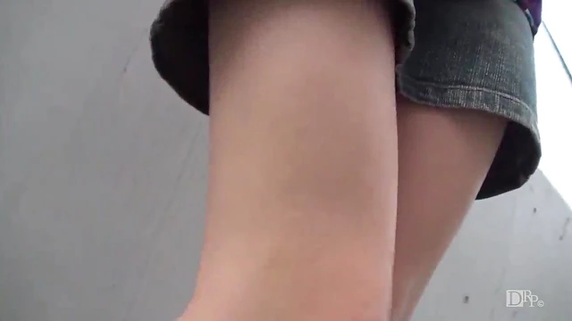 Journeying Walk: Hitomi Misaki's Remote Vibrator Excursion - Pure Bliss!