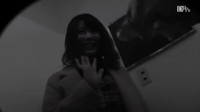 Kotomi Takes Off Her New Auction-Won Pants for Seductive Teasing Showdown