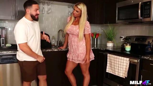 Sizzling Milf Denise Anders Ignites Passionate Fetish Action Adventure