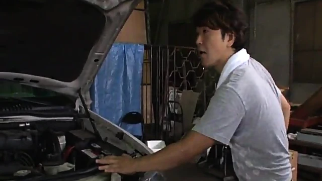 Passionate Encounter Begins On Train, Leads To Steamy Bedroom Action