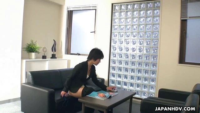 Sizzling Japanese Beauty Performs Explicit Sex Acts At 60fps Precision