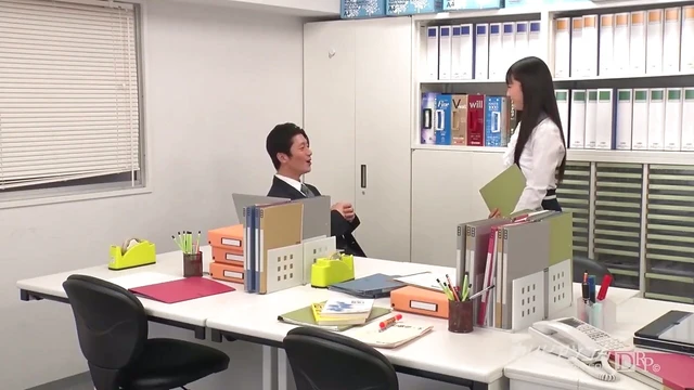 Cute Tomomi Motozawa Stuns In Sultry Japanese Porn Delight