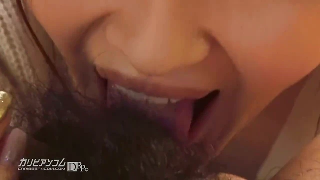 Hitomi Hayama Licks Pussy In Passionate Caribbeancom Sex Scene
