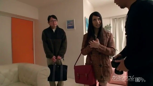 Japanese Sweetheart Gets Dirty Under Caribbeancom's Bright Lights