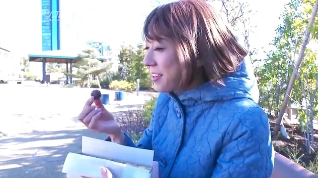 Erina Takigawa Gets A Big Cumshot In Her Tight Pussy Creampie