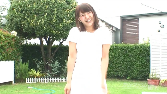 Caribbean Escort Takes Big Cumshot Deeply In Her Pussy