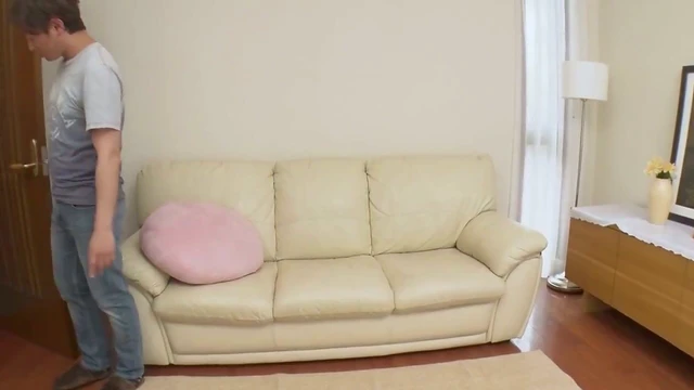 Promiscuous Japanese Lass Teases Before Sultry Bedroom Fun