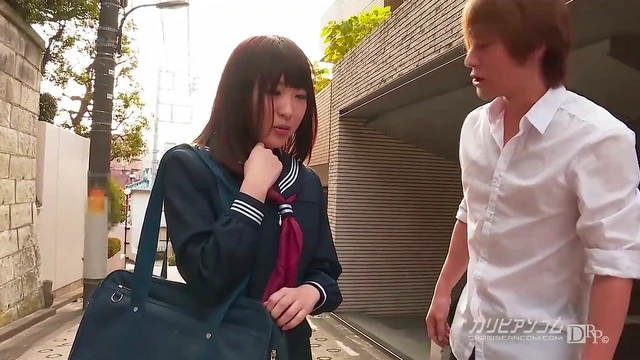 Caribbean Queen Bee Sensually Sparks Orgasmic Desire For Dirty Pleasures