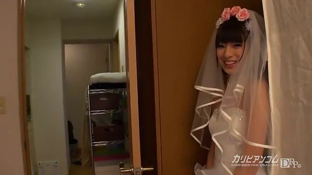 Smooth Curves & Hot Action: Well-Proportioned Women At Peak Performance