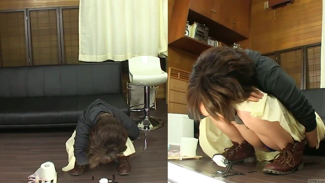 Hot Chippy Gets Juicy Urine Play Before Mind-Blowing Sex Showdown