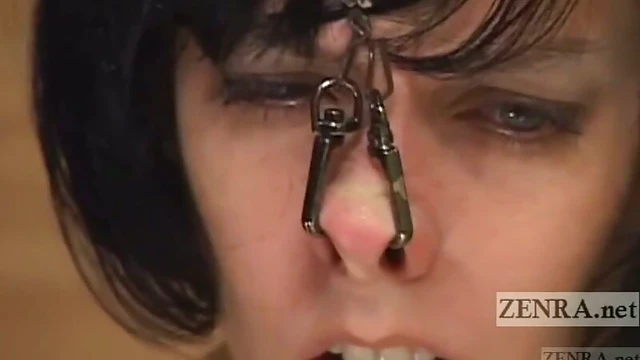 Femme Fatale Elise Graves Seduces In Exposed Zenra Scene Of Passionate Sinfulness