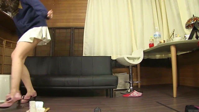 Curvaceous Beauty Pees Sensually In Zenra's Pleasurable Porn Show