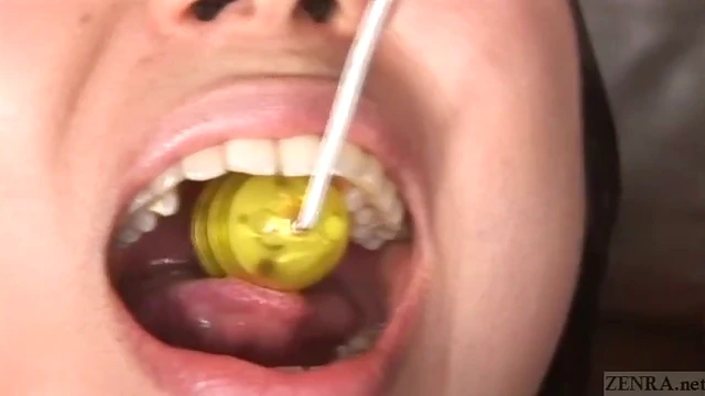 Sensual Zenra Teases With Oral Skills Before Steamy Action Begins