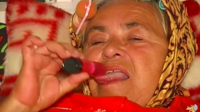 Natural Tits Babe Enjoys Passionate Hotel Room Sex Encounter