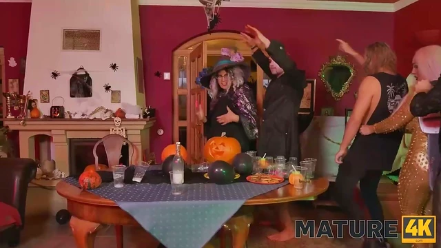 Mature Cougar Angel Seduces in Steamy Explicit 4K Video Encounter