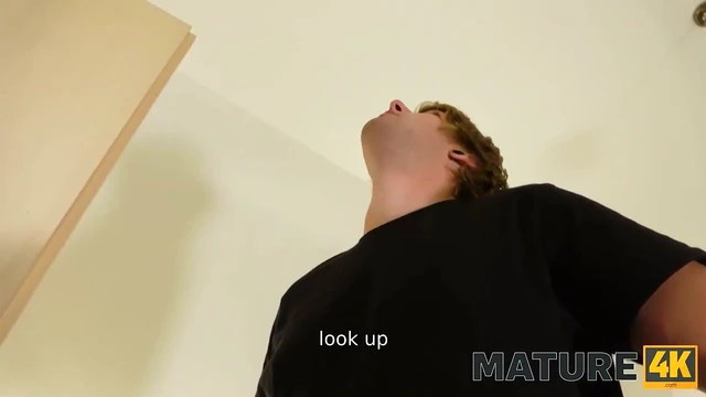 Mature Kimi Moon Gives Blowjob Action in Stunning 4K Detail