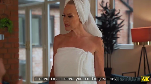 Sexy Blonde Sam Seduces Her Lover With Unstoppable Passionate Kinks