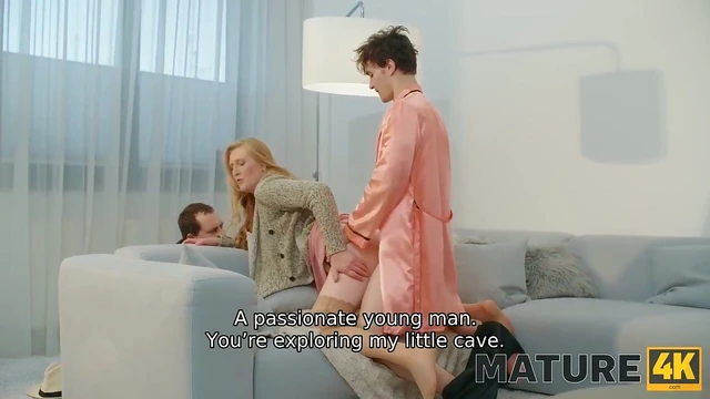 Skillful Girlfriend's Wife Lover Engages in Steamy Smut Nightly Desire