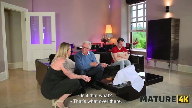 Plastic Sam Bourne Showcases Her Flexible Body in Steamy Scene