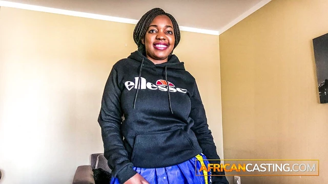 Skillfully Watched Squeeze Action Leaves You Breathless Every Time