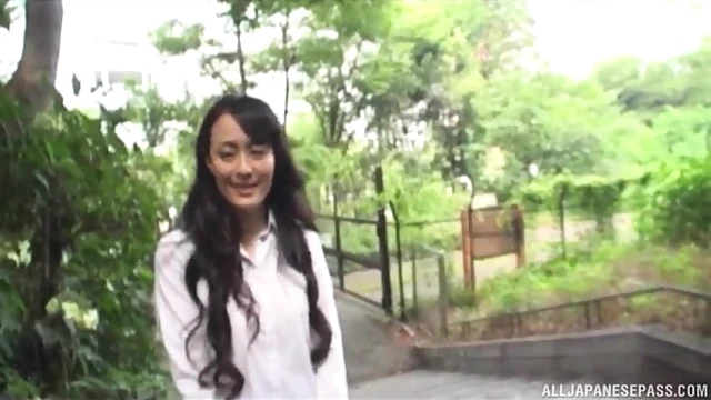 Hibiko Ririko Gets Hot Doggystyle Boned By The Riverbank