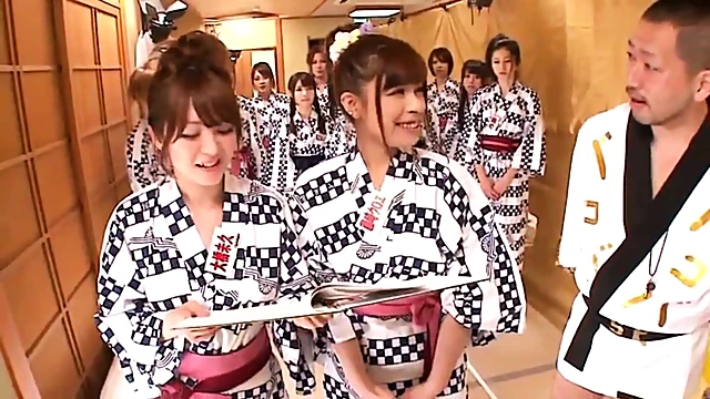 Japanese Gloryhole Orgy, Cock Sucking & Pussy Fucking Extravaganza