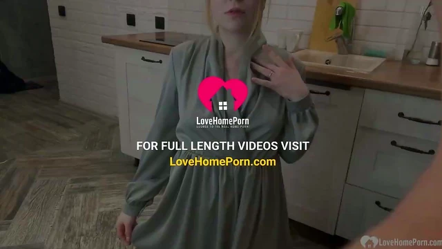 Sensual Minxes Seduce in Steamy Home Porn Scenes Live Now