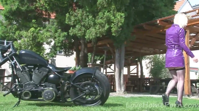 Casey Deluxe Smiles While Stocking-Sheathed Pussy Gets Fucked Deeply