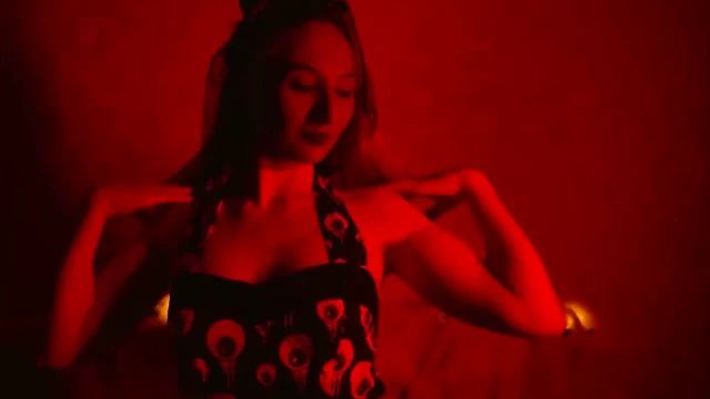 Redhead Sugar Baby Tempts You into Hot Trailer Hookup Adventure