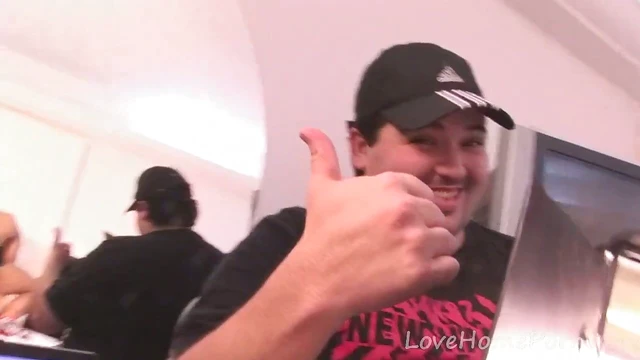 Sweet Innocent Girl Craves Thick Cock in Steamy Bedtime Action Movie