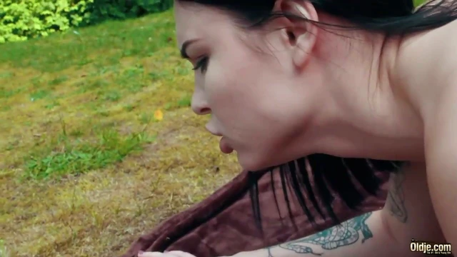 Teen Temptation: Oldje & Merri Heys Explore Forbidden Pleasures Together