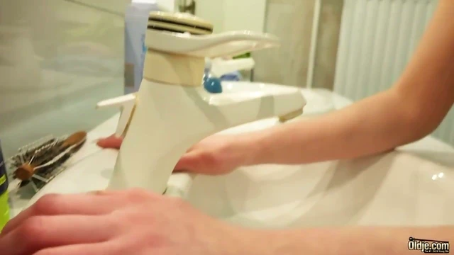 Bella Diamond's Smut Show Delivers Pure Ecstasy & Ultimate Pleasure