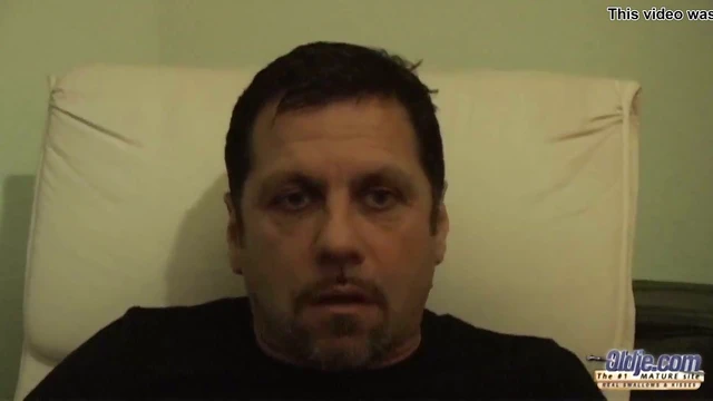 Passionate Juliette Shyn Gives Handjob to Older Man Expertly