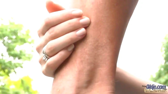 Minnie Gets Taken Hard Up Close for Steamy Conquest Scene