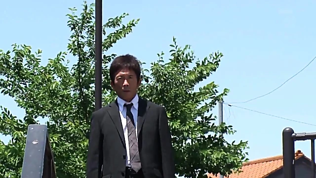 Passionate Jun Izumi Aches To Feel Hard Cock Between Her Legs