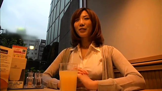 Luxury Hotel Limo Ride Ends With Hot Shower Fuck & Bed Sex Extravaganza