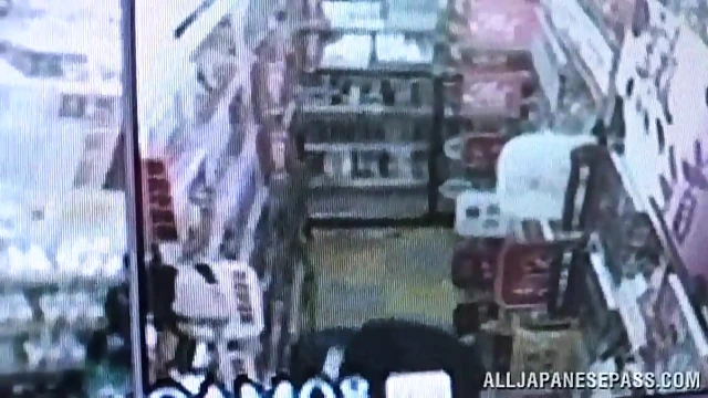 Kinky Japanese Amateur Gives Hot Blowjob In Public Store Aisle