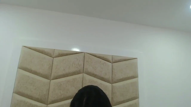 Sexy Solo Show by Big-Titted Bea Hubert in Lingerie Heaven