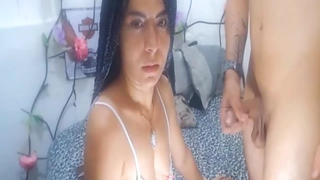 Sizzling Couple Delights Fans With Steamy Live Cam Show Performance