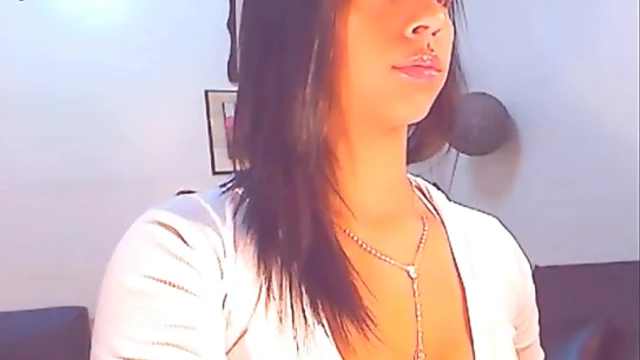 Slim Latina Teen Tempts With Seductive Strip Show & Pussy Display