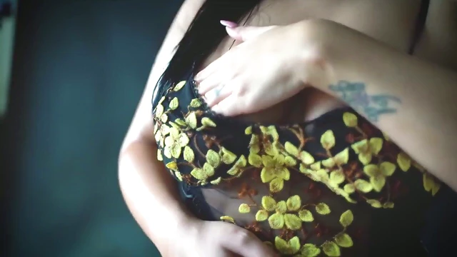 Solo Brunette Showcases Her Natural Big Tits Up Close in Stunning HD Video