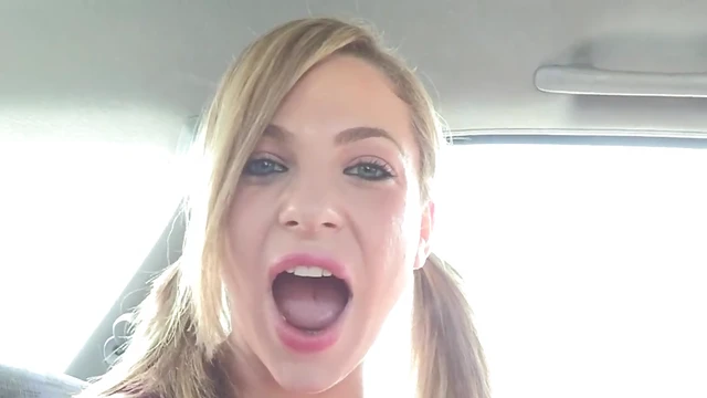 Sensual Dahlia Sky Gets Pleasured by Sexy Dana Vespoli's Fingers Expertly