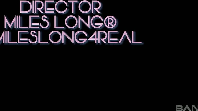 Eva & Hannah Moan Loudly Playing With Pleasure Toys Together