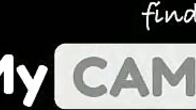 Sizzling Spanish MILF Teases Webcam Fans Before Naughty Showtime Action