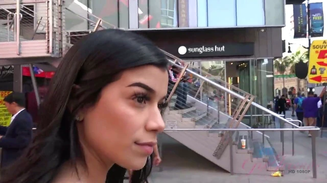 Savannah Sixx's Brunette Pleasures & Candid Anal Sex Chat