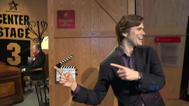 Savannah Sixx's Brunette Pleasures & Candid Anal Sex Chat